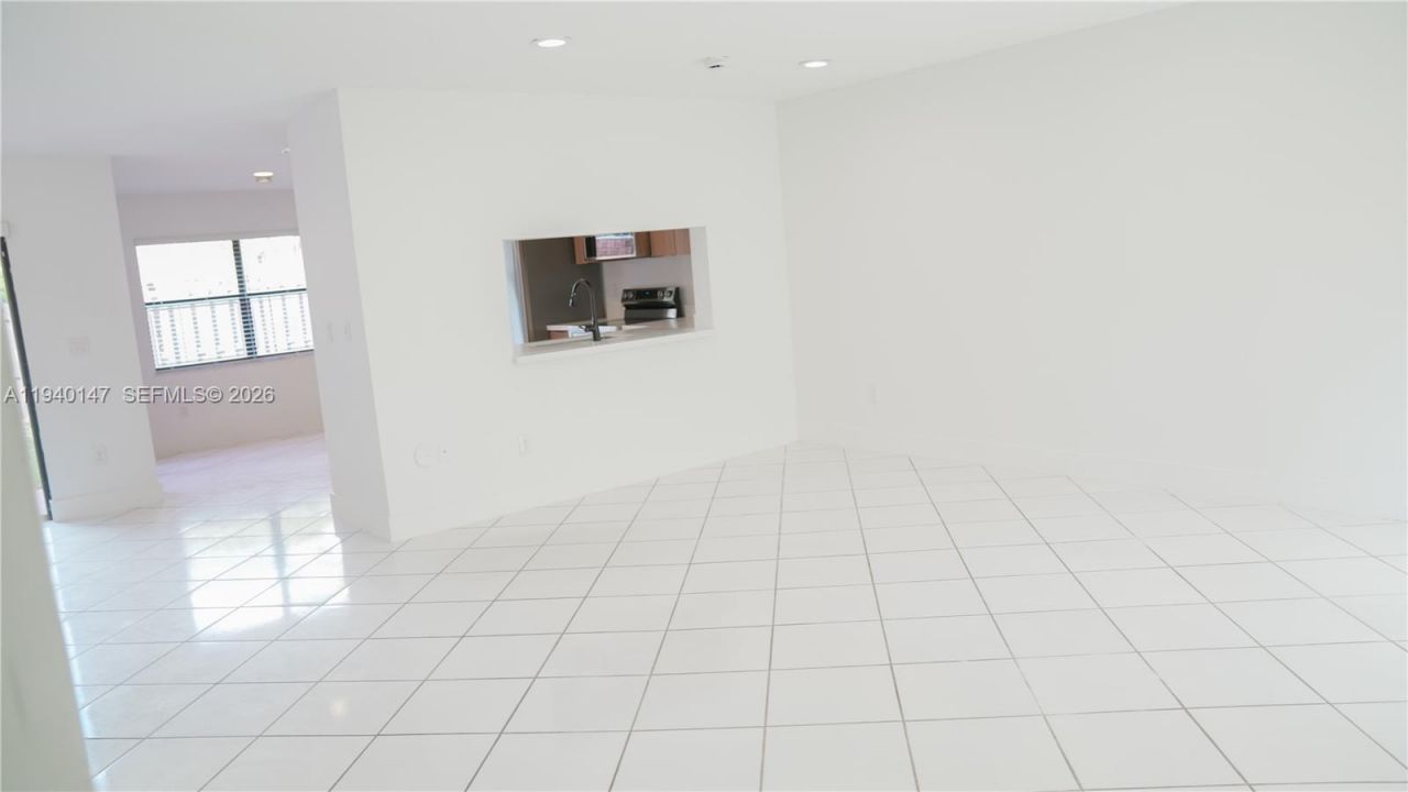 9023 SW 113th Place Cir W, Miami, FL 33176 Photo