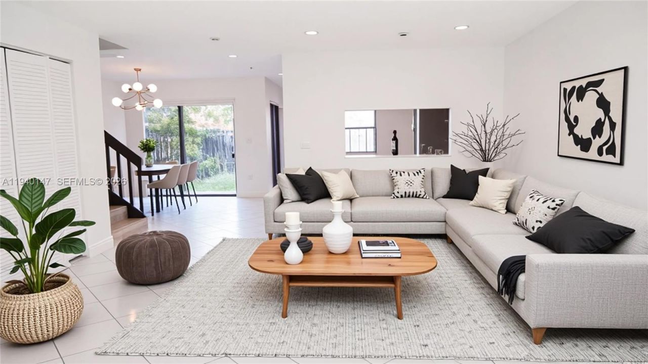 9023 SW 113th Place Cir W, Miami, FL 33176 Photo