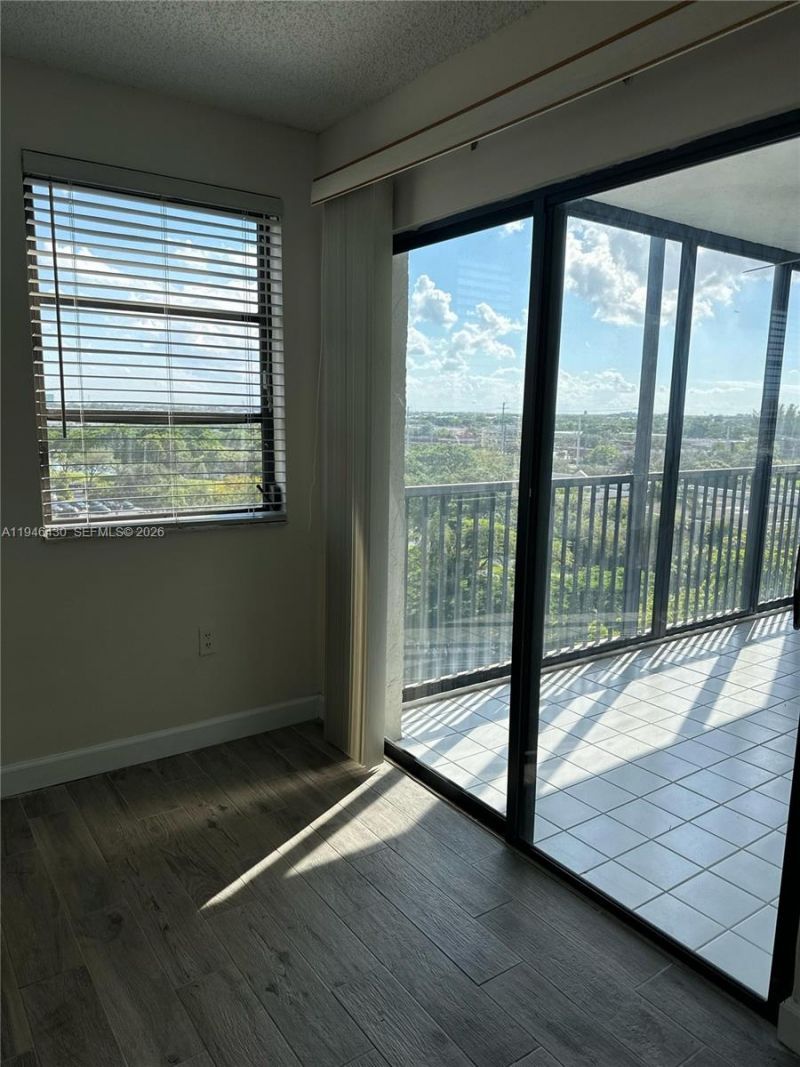 2240 N Cypress Bend Dr , Unit 805, Pompano Beach, FL 33069 Photo