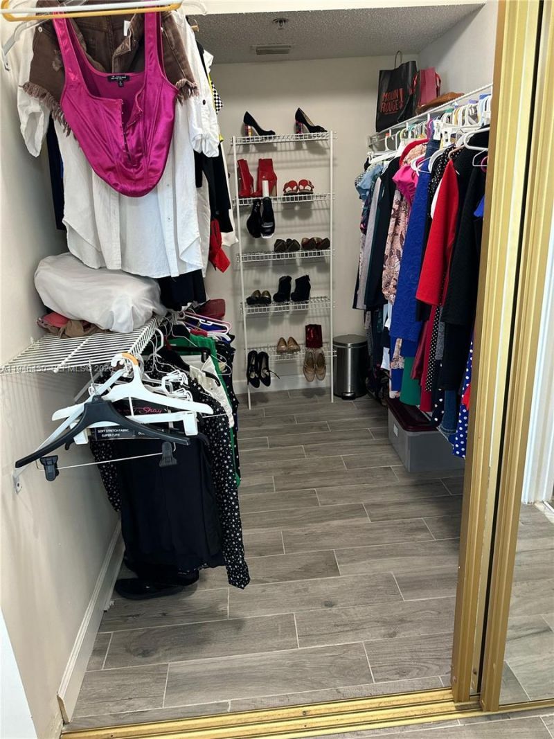 2240 N Cypress Bend Dr , Unit 805, Pompano Beach, FL 33069 Photo