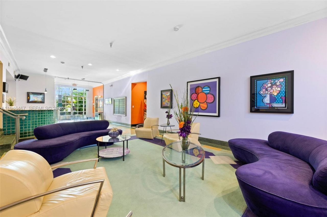 530 Ocean Dr , Unit 108, Miami Beach, FL 33139 Photo