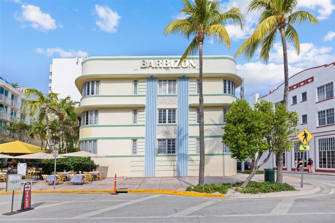 530 Ocean Dr , Unit 108, Miami Beach, FL 33139 Photo