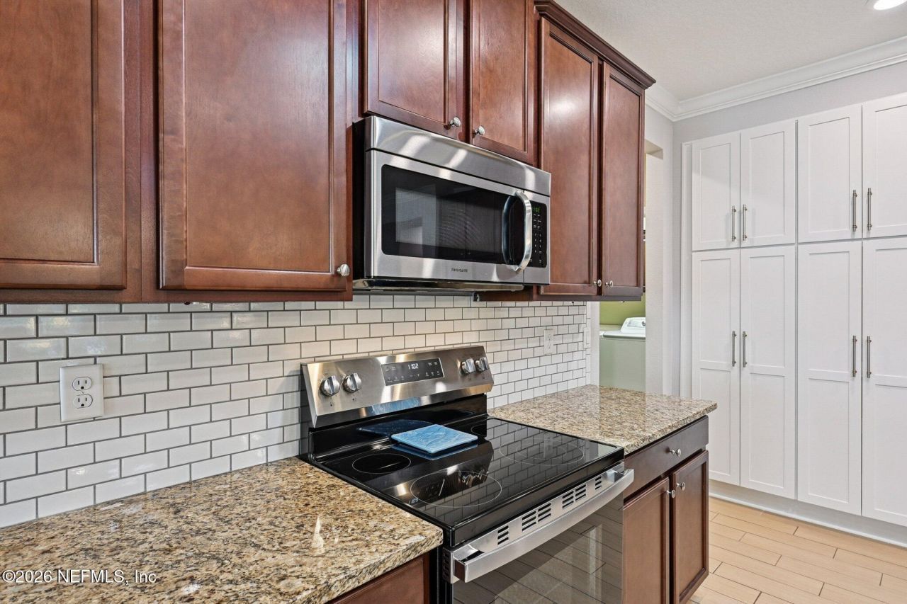 7284 Longleaf Branch Drive, Jacksonville, FL 32222 Photo