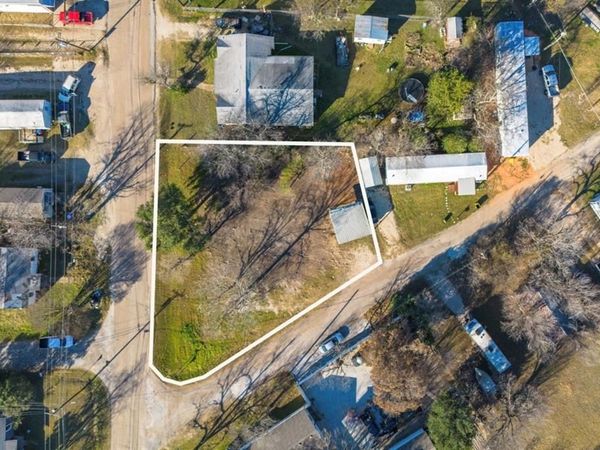 4676 Old Dallas Road, Elm Mott, TX 76640