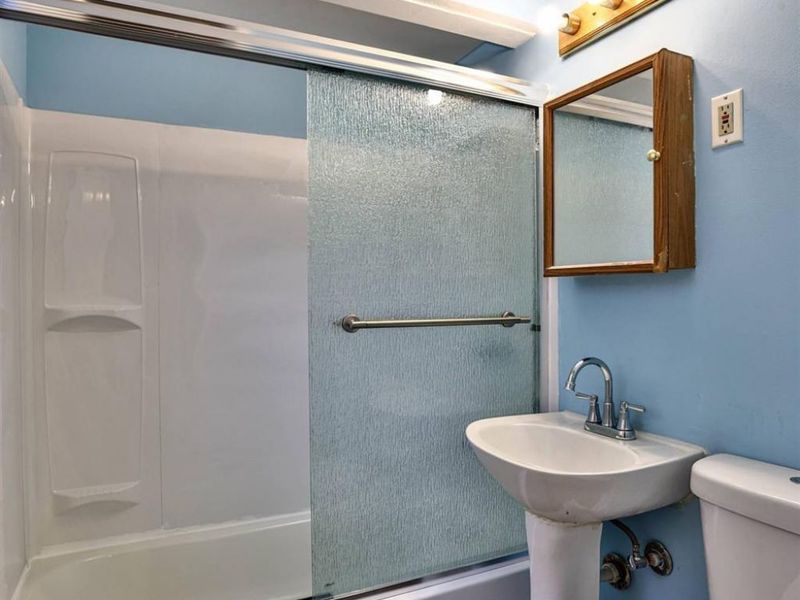 3232 Montana Avenue, Cincinnati, OH 45211 Photo 12