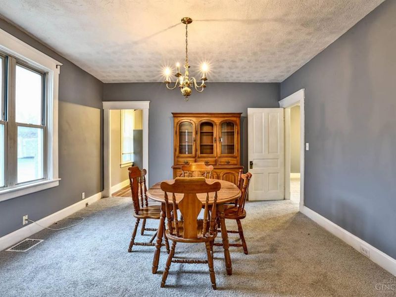 3232 Montana Avenue, Cincinnati, OH 45211 Photo 7