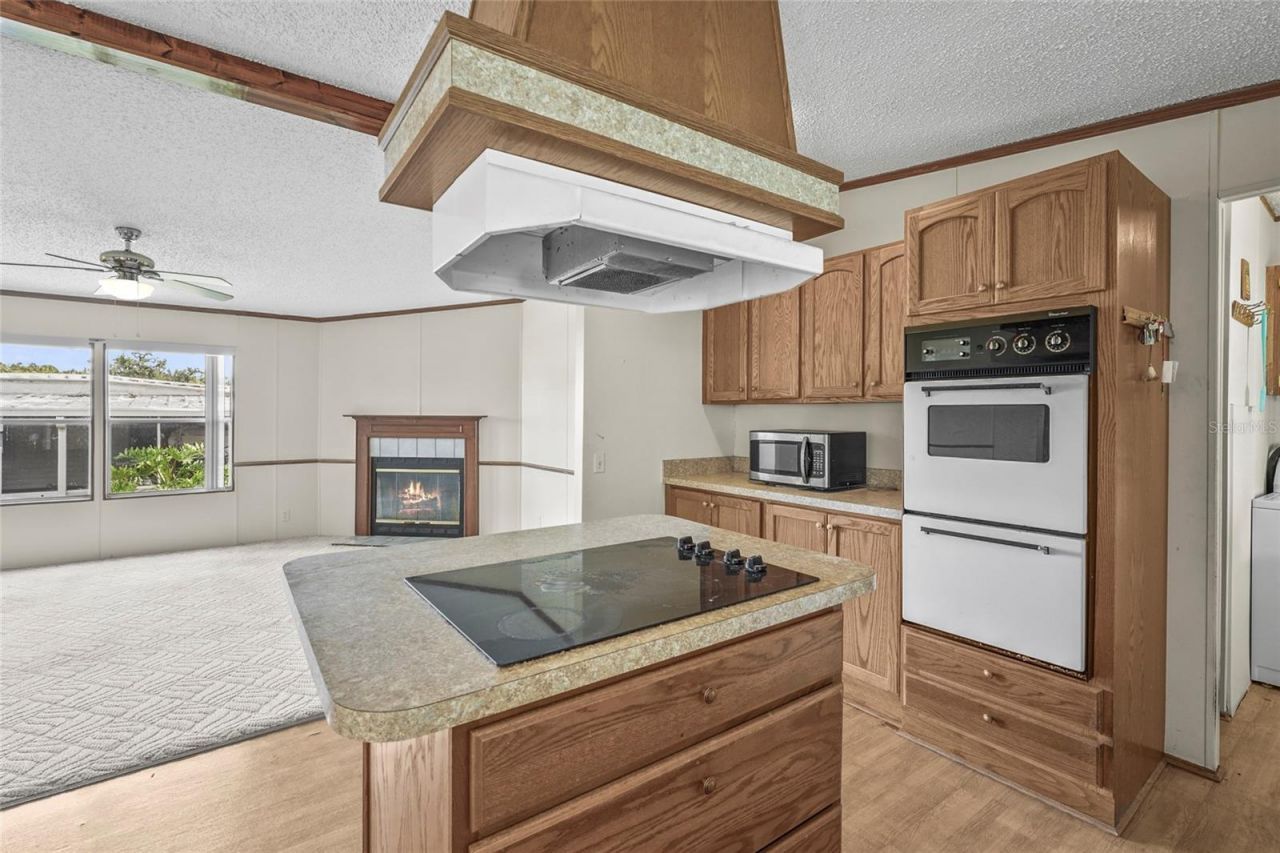 420 49th Street E, Unit 48, Palmetto, FL 34221 Photo