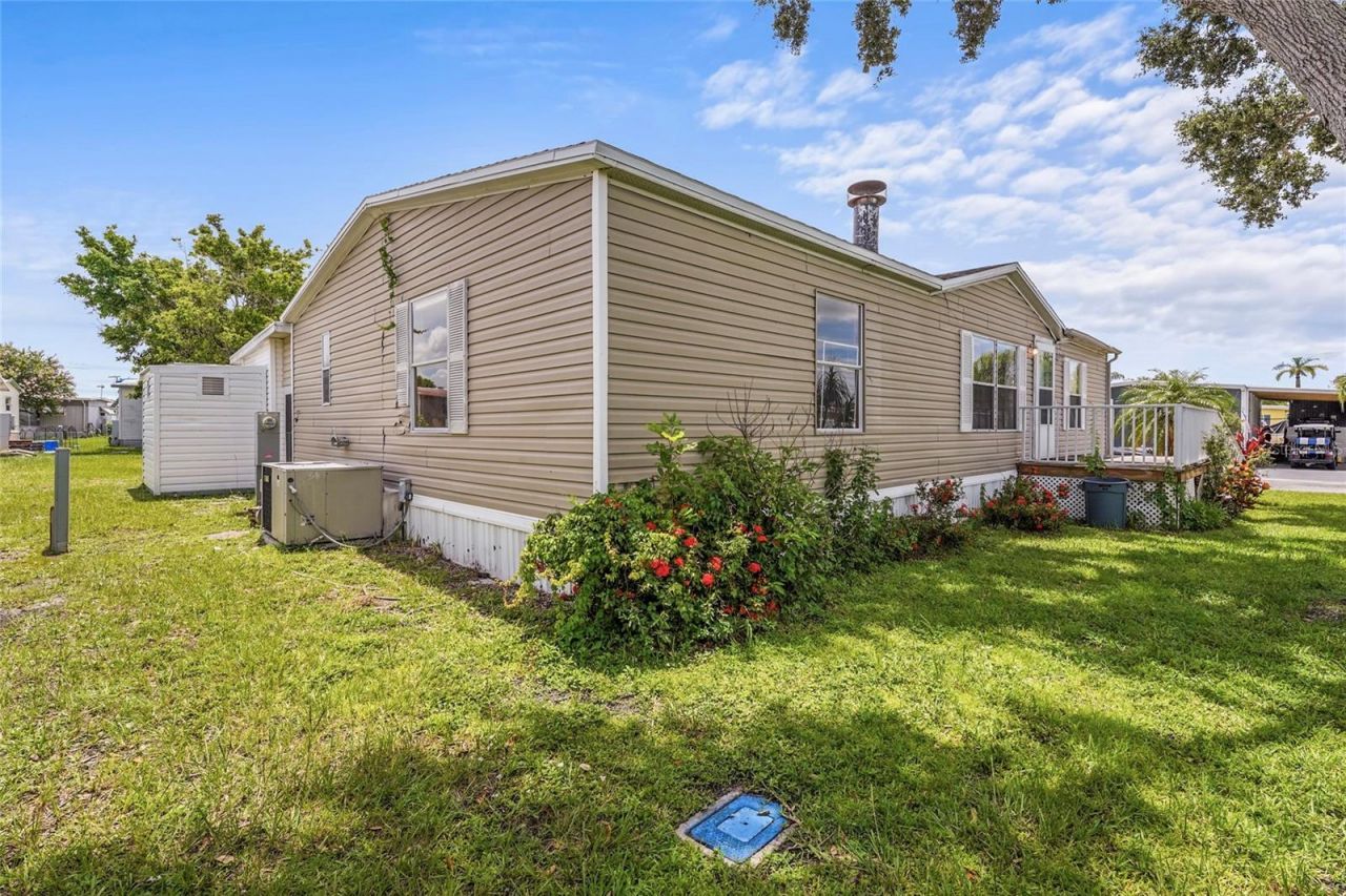 420 49th Street E, Unit 48, Palmetto, FL 34221 Photo