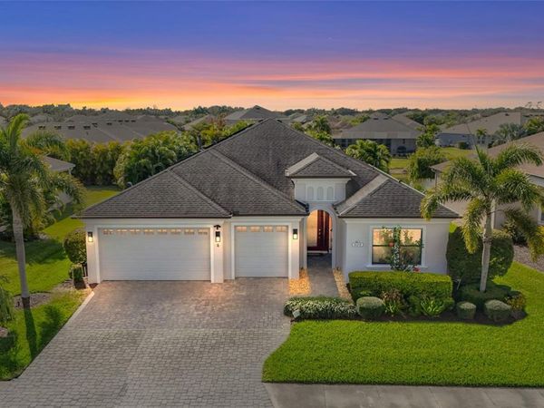 609 ROSEMARY CIRCLE, BRADENTON, FL 34212