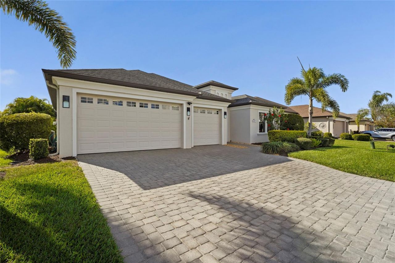 609 Rosemary Circle, Bradenton, FL 34212 Photo