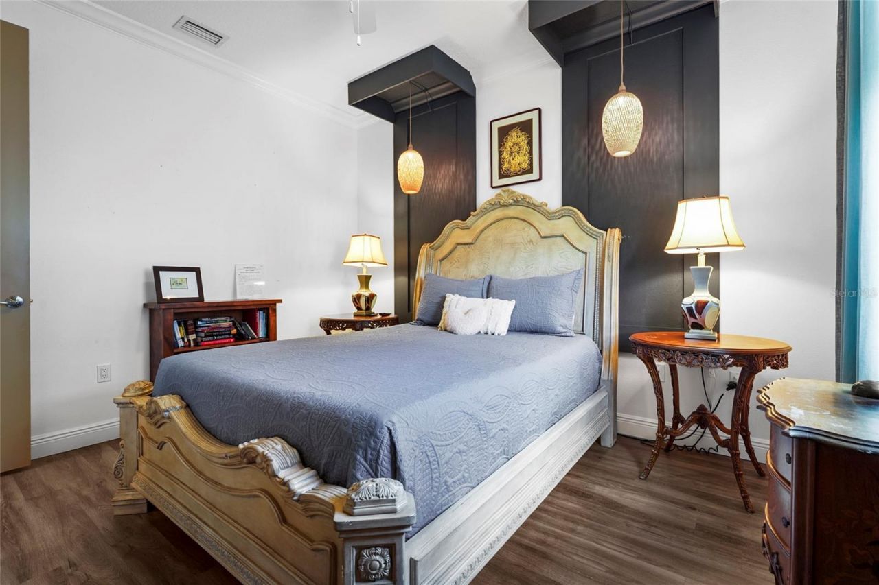 609 Rosemary Circle, Bradenton, FL 34212 Photo