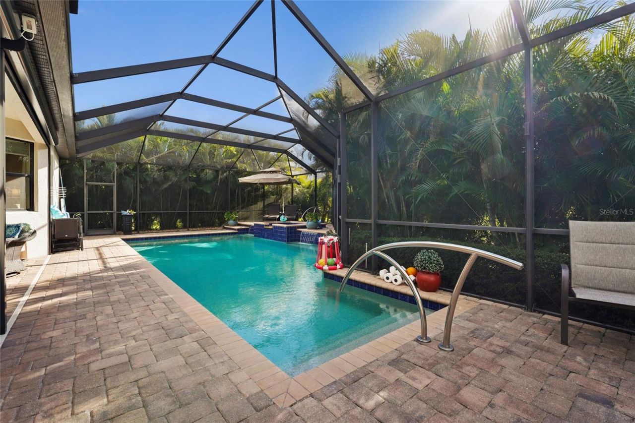 609 Rosemary Circle, Bradenton, FL 34212 Photo