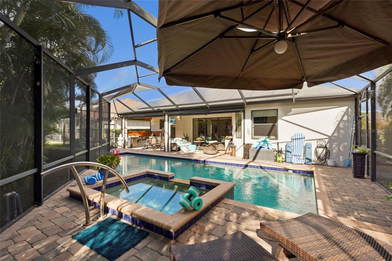 609 Rosemary Circle, Bradenton, FL 34212 Photo