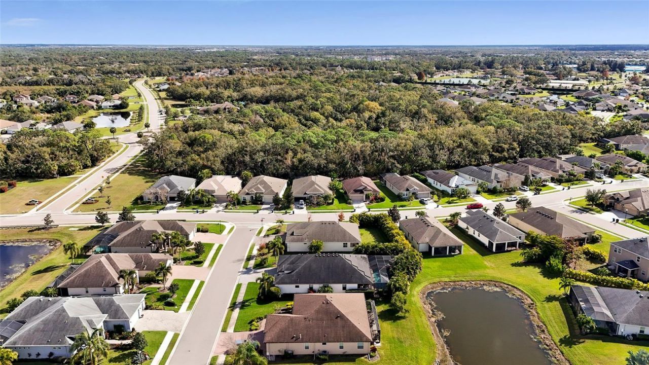 609 Rosemary Circle, Bradenton, FL 34212 Photo