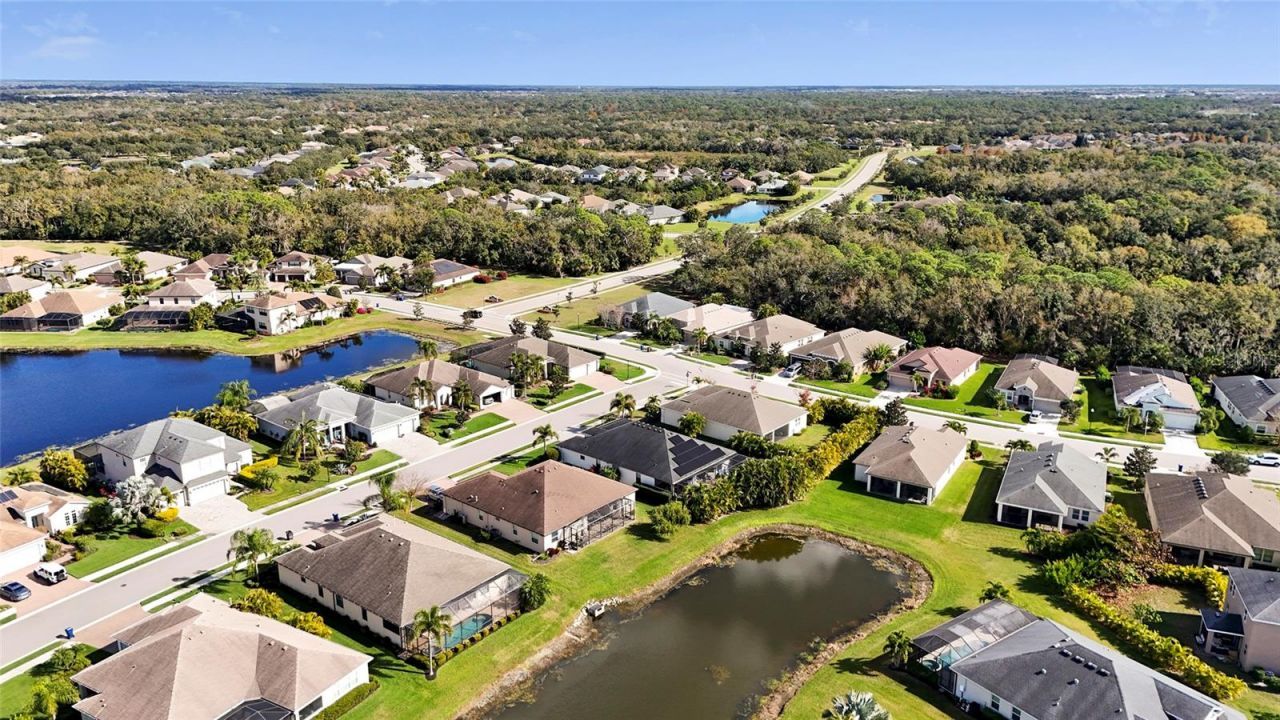 609 Rosemary Circle, Bradenton, FL 34212 Photo