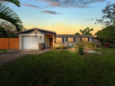 5432 63RD WAY N, ST PETERSBURG, FL 33709