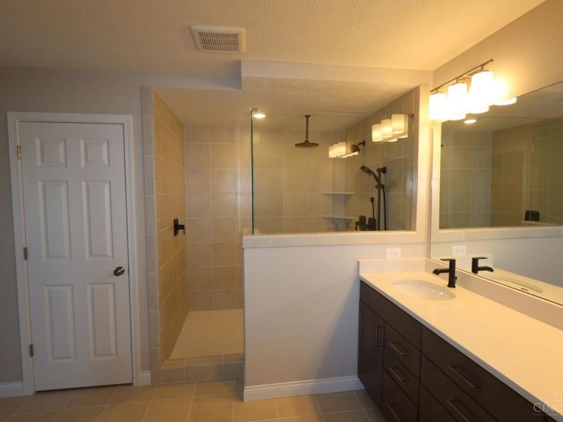 8 Glasgow Street, Unit 30, Springboro, OH 45066 Photo 5