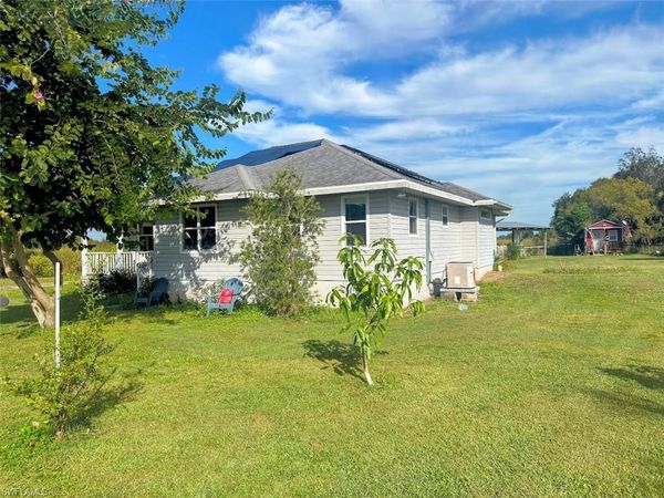 2915 Ortona Locks RD, MOORE HAVEN, FL 33471