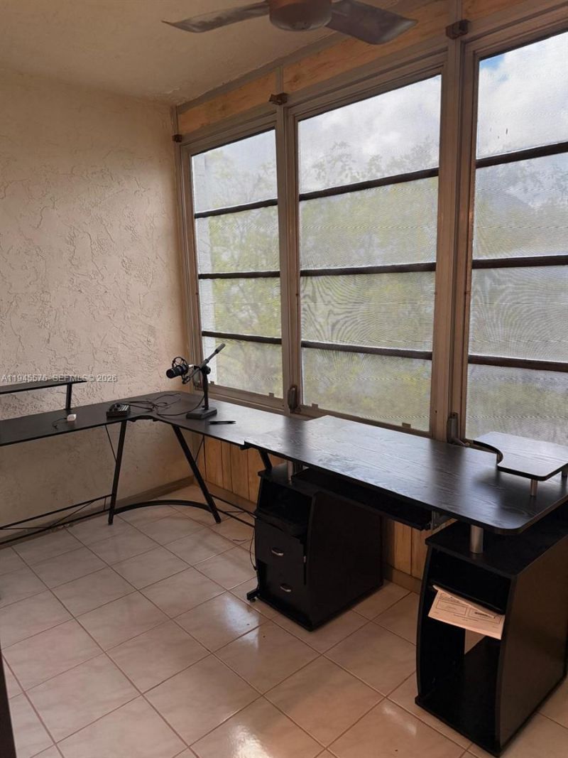 2850 Somerset Dr , Unit 309L, Lauderdale Lakes, FL 33311 Photo