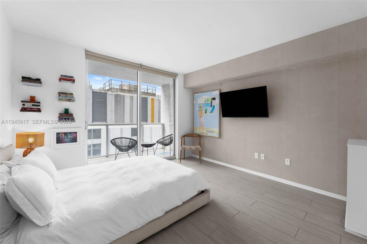 55 SE 6th St, Unit 2600, Miami, FL 33131 Photo