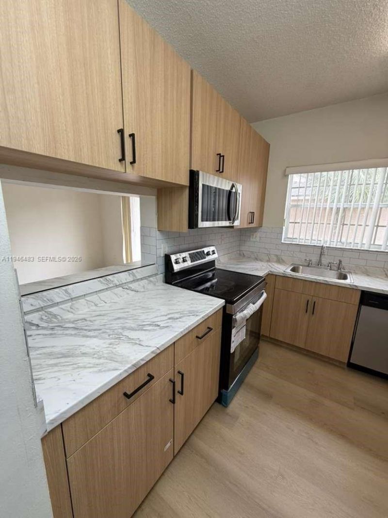 1791 NW 96th Ter, Unit 4K, Pembroke Pines, FL 33024 Photo