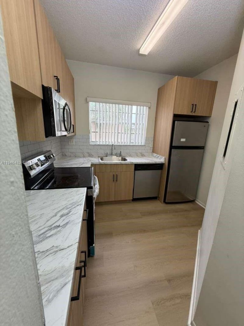 1791 NW 96th Ter, Unit 4K, Pembroke Pines, FL 33024 Photo