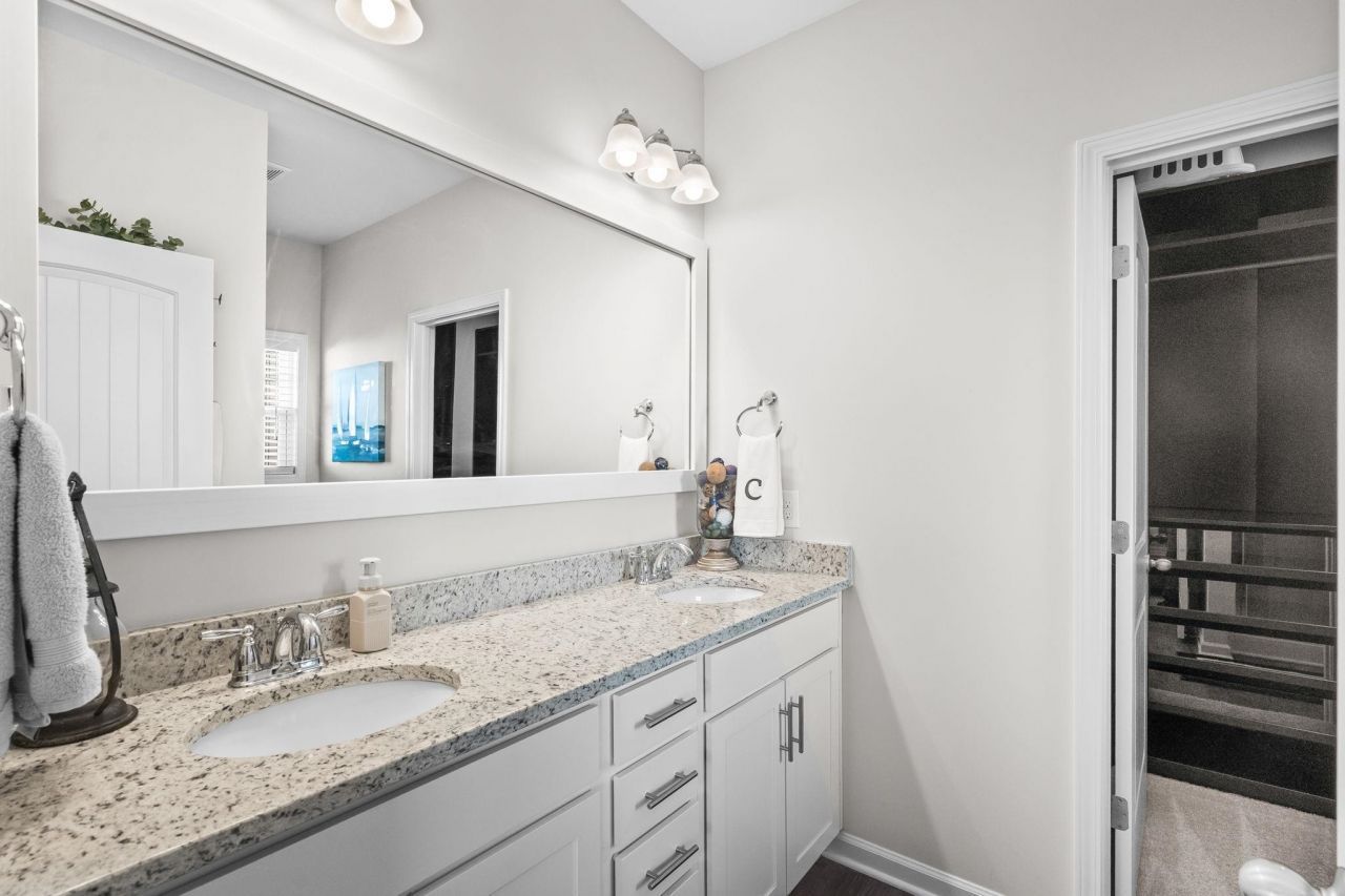 447 Honeyhill Loop Photo 21