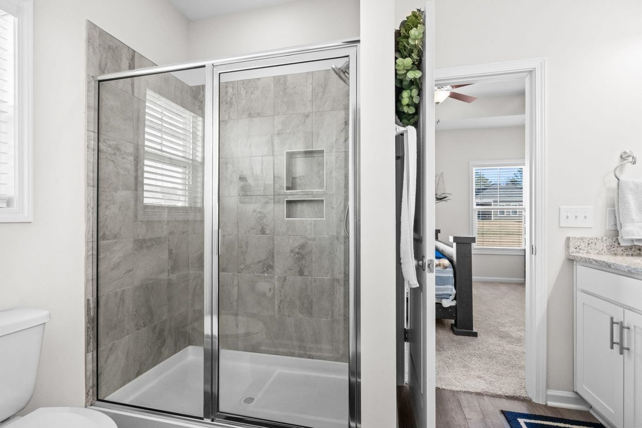 447 Honeyhill Loop Photo 22