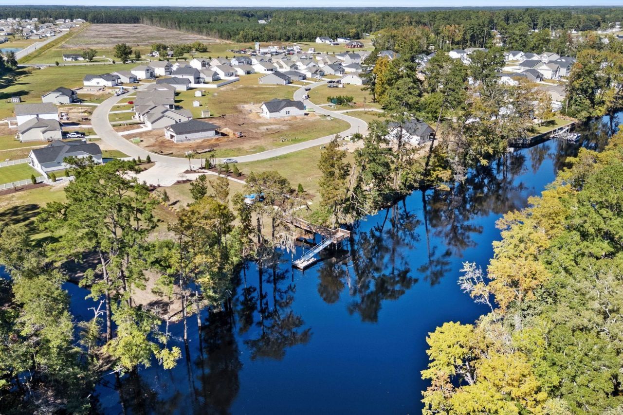 447 Honeyhill Loop Photo 37