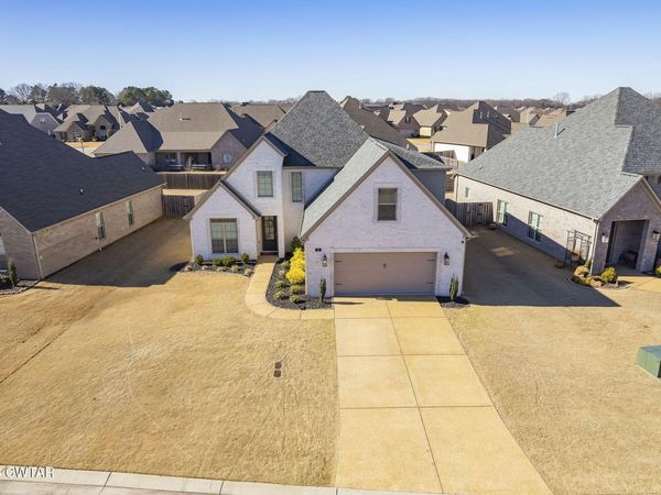 17 Noah Cove, Jackson, TN 38305