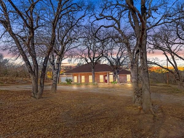 8600 County Road 530, Mansfield, TX 76063