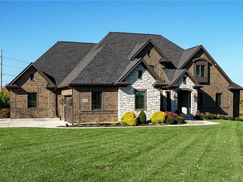 2442 Berkeley Court, Clearcreek Township, OH 45036 Photo 5