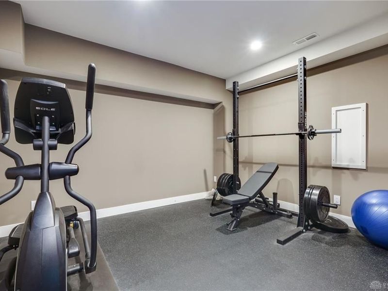 2442 Berkeley Court, Clearcreek Township, OH 45036 Photo 60