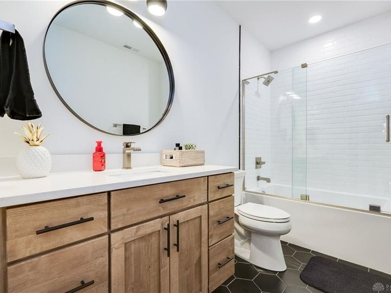 2442 Berkeley Court, Clearcreek Township, OH 45036 Photo 74