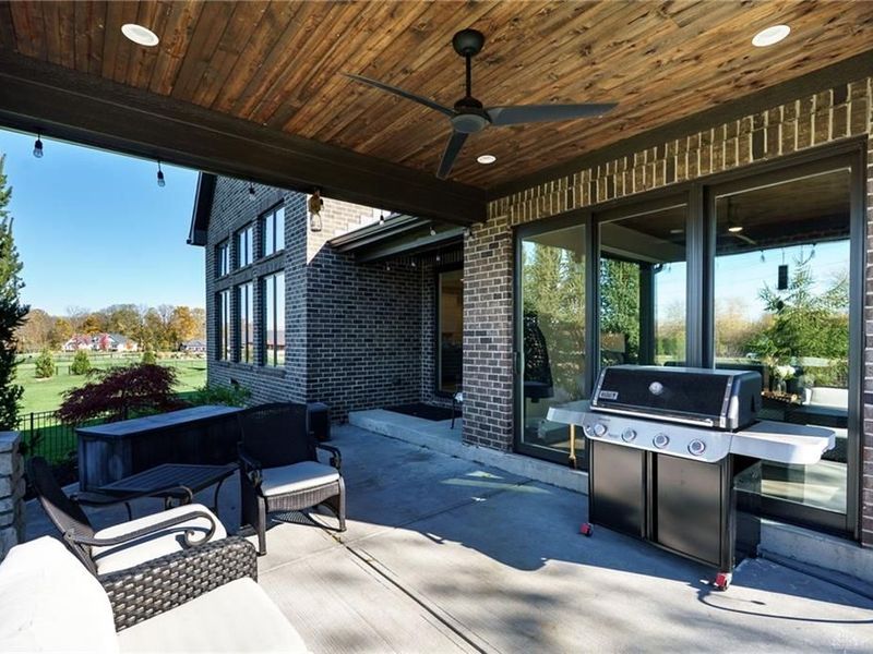 2442 Berkeley Court, Clearcreek Township, OH 45036 Photo 86