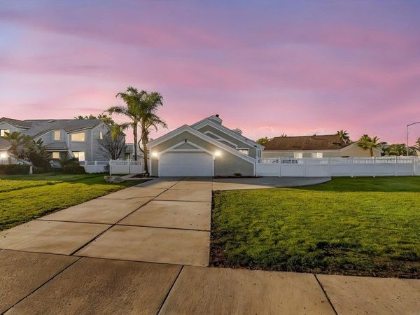 2102 Portside Court, Discovery Bay, CA 94509