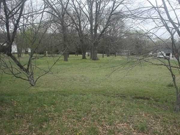 1705 Chapel Hill Pike, Eagleville, TN 37060