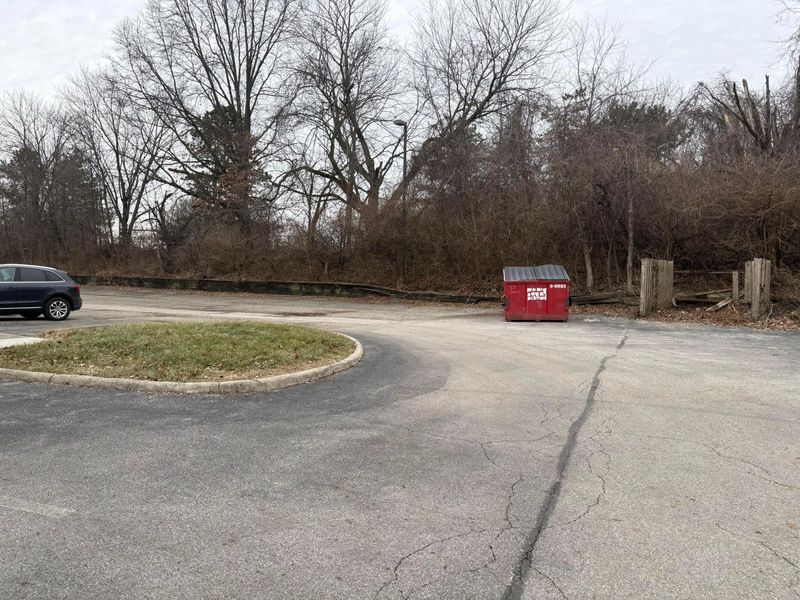 457 Waterbury Court, Columbus, OH 43230 Photo 7