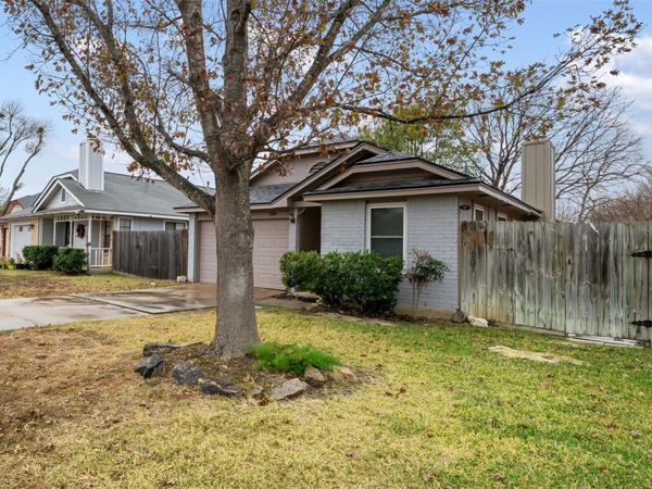 1100 Fairlawn CV, Round Rock, TX 78664