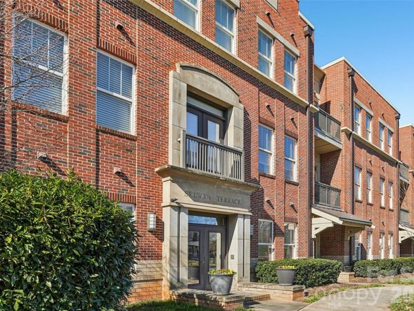 2952 Selwyn Avenue, Unit 203, Charlotte, NC 28209