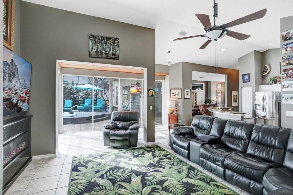1161 Marina Drive, Tarpon Springs, FL 34689 Photo