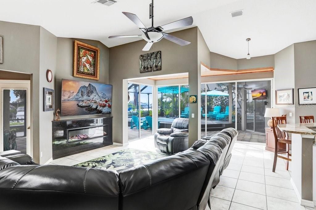 1161 Marina Drive, Tarpon Springs, FL 34689 Photo