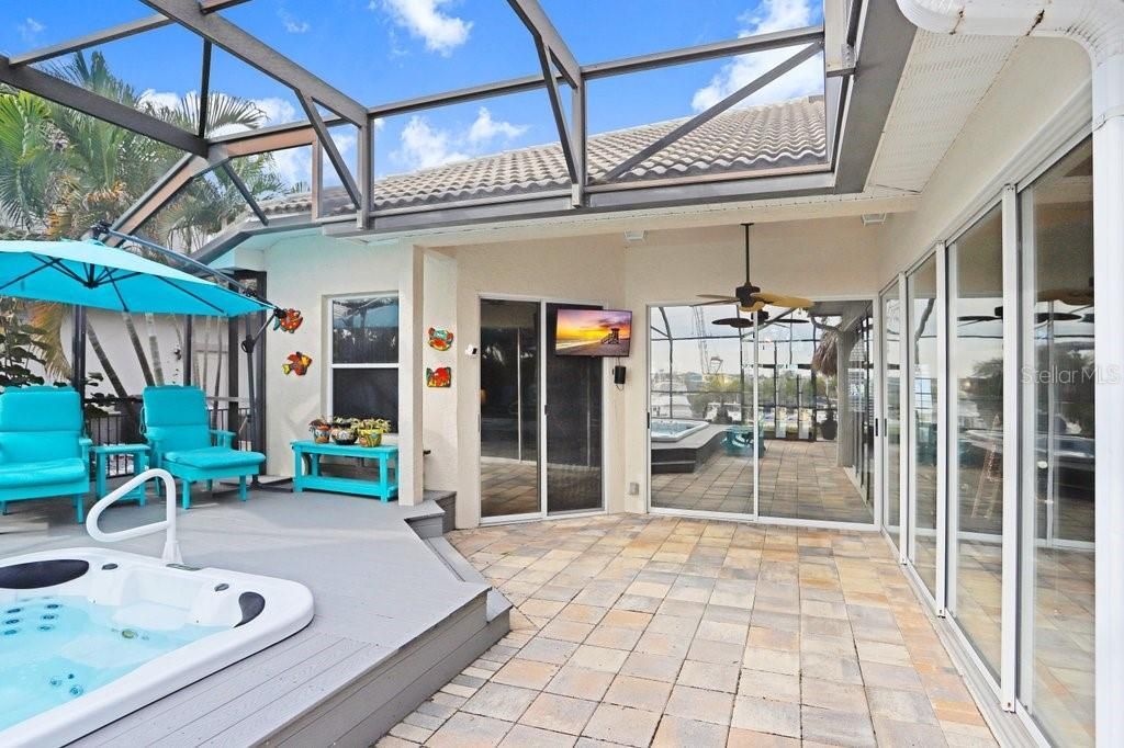 1161 Marina Drive, Tarpon Springs, FL 34689 Photo