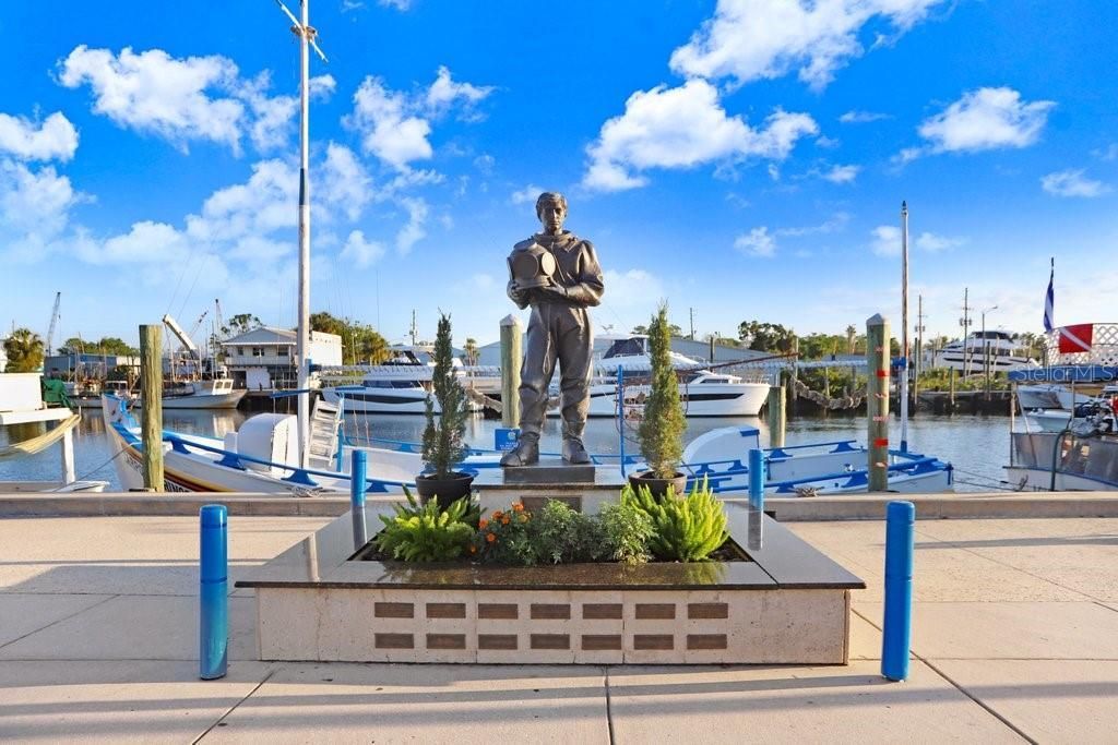 1161 Marina Drive, Tarpon Springs, FL 34689 Photo