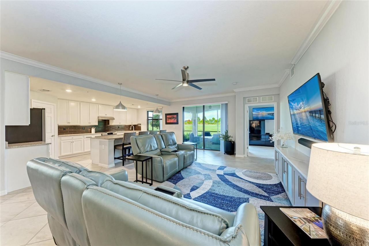 18117 Gawthrop Drive, Unit 101, Bradenton, FL 34211 Photo