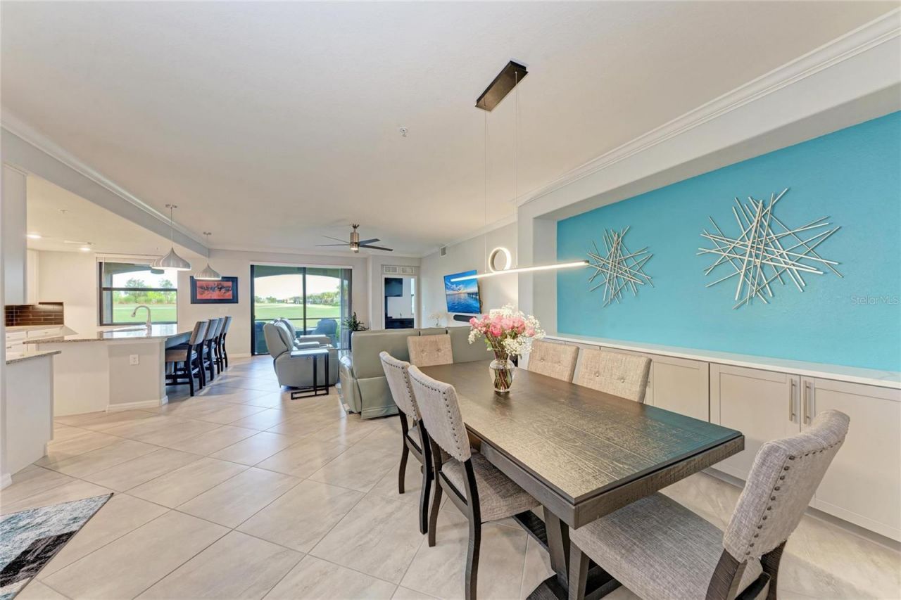 18117 Gawthrop Drive, Unit 101, Bradenton, FL 34211 Photo