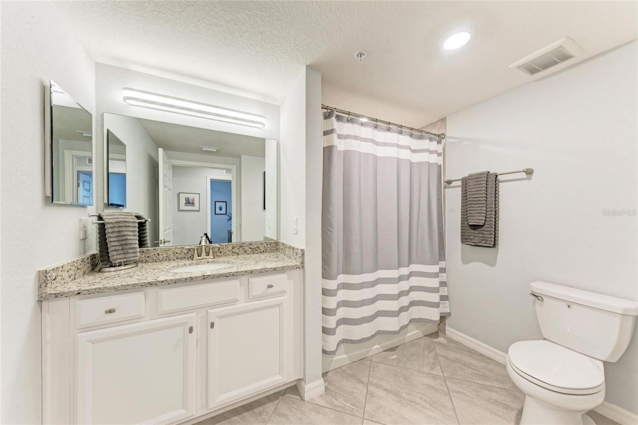 18117 Gawthrop Drive, Unit 101, Bradenton, FL 34211 Photo