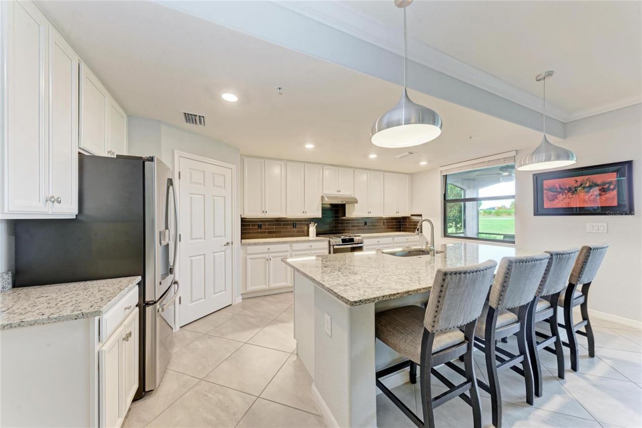18117 Gawthrop Drive, Unit 101, Bradenton, FL 34211 Photo