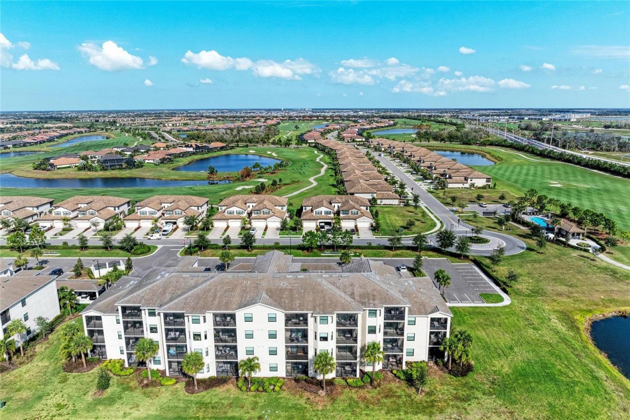 18117 Gawthrop Drive, Unit 101, Bradenton, FL 34211 Photo