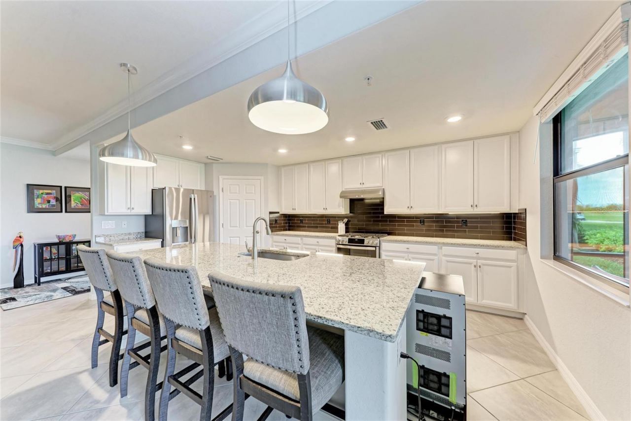 18117 Gawthrop Drive, Unit 101, Bradenton, FL 34211 Photo